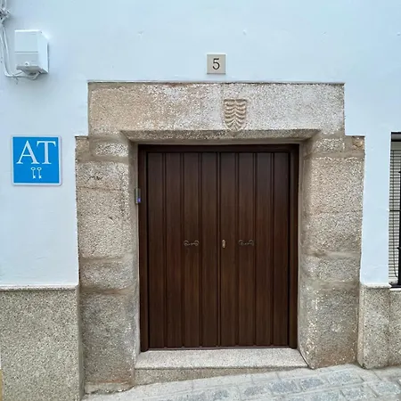 Apartamentos San Miguel Jerez De Los Caballeros Exterior foto